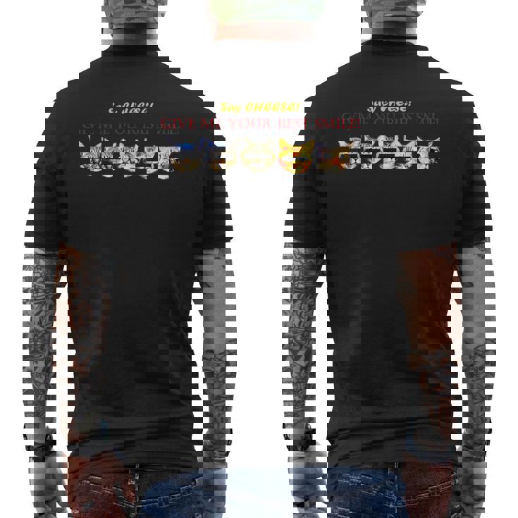 スマイル Smile 笑顔 笑う 猫 キャット Cat かわいい 面白い Cute 個性的 おしゃれ ねこ Rock メンズTシャツ バックプリント