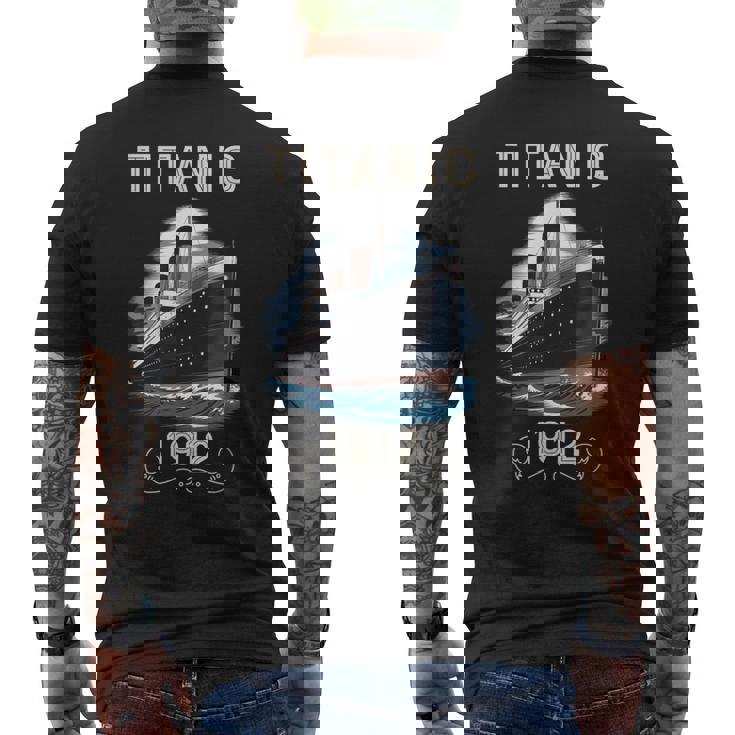 タイタニック 1912 ヴィンテージ タイタニック エキスパート タイタニック ボーイズ ガールズ メンズTシャツ バックプリント