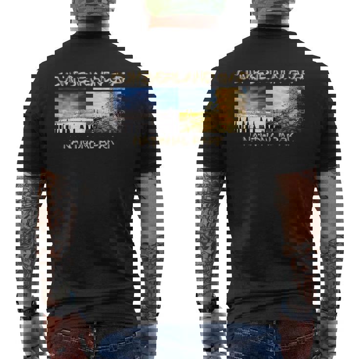 ティーポッシブル・カンバーランド・ギャップ メンズTシャツ バックプリント