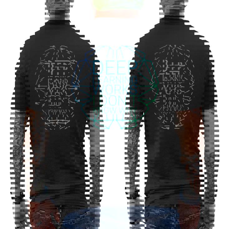 ディープラーニングの仕組み理由はわかりません-面白い機械学習 メンズTシャツ バックプリント