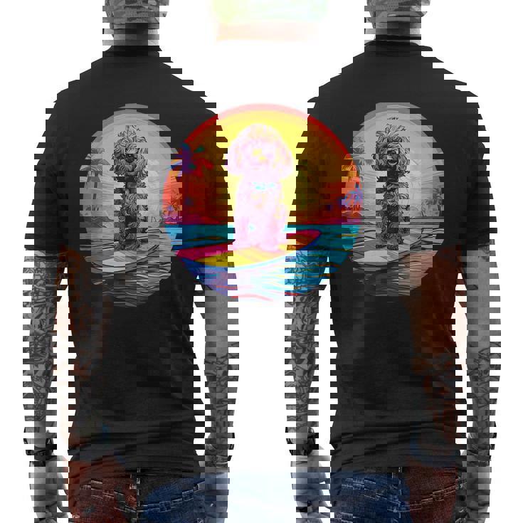 トイプードル サーフィン ファニー ドッグ ビーチ メンズTシャツ バックプリント