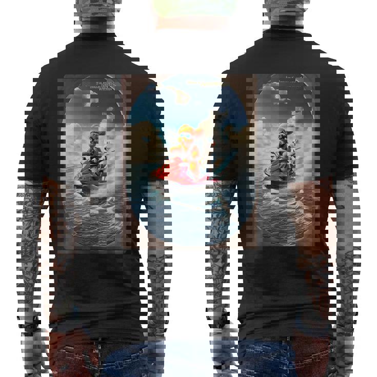 トイプードルとチワワのジェットスキー 夏の楽しいデザイン メンズTシャツ バックプリント