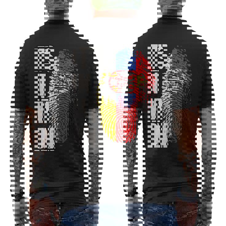 ドイツとセルビアのdna遺産フラグ メンズTシャツ バックプリント