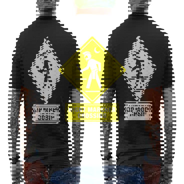 ナイトマーチャークロッシングハワイゴースト面白い メンズTシャツ バックプリント