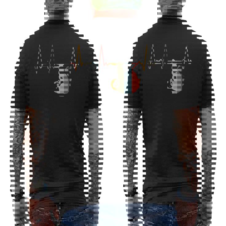 ハートビートナマケモノ メンズTシャツ バックプリント