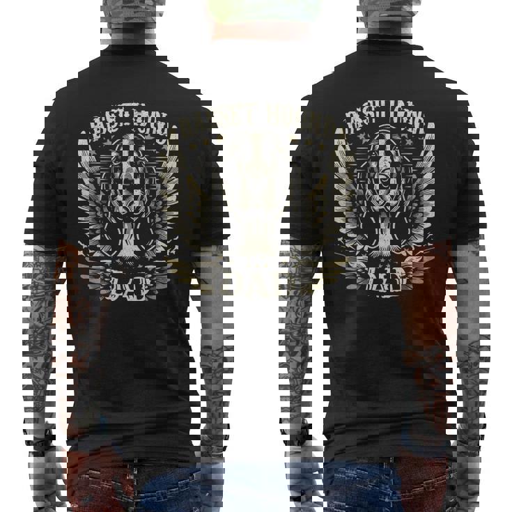 バセットハウンド ダッド バイカー 翼 オートバイ クール ハッシュパピー レトロ メンズTシャツ バックプリント
