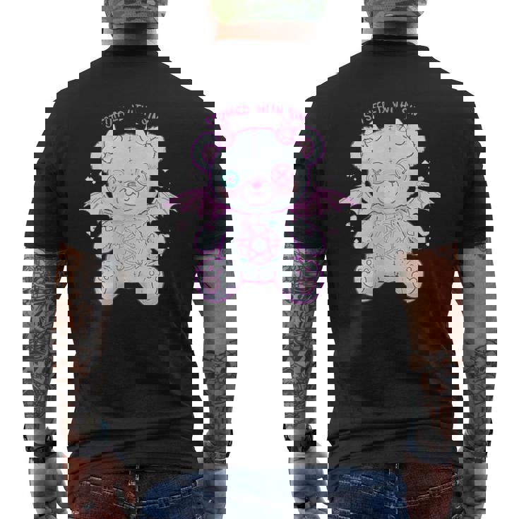 パステルゴス カワイイ 鬼熊 不気味 かわいい メンズTシャツ バックプリント