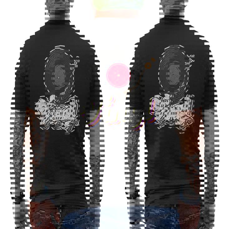 ビニールレコードプレーヤー I ターンテーブルプレーヤー I レトロ音楽 メンズTシャツ バックプリント
