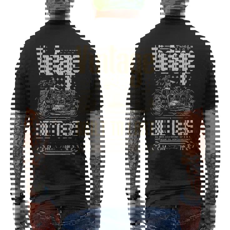 ビンテージ バイク バイカー バイクの誕生日 1954 年生まれ メンズTシャツ バックプリント