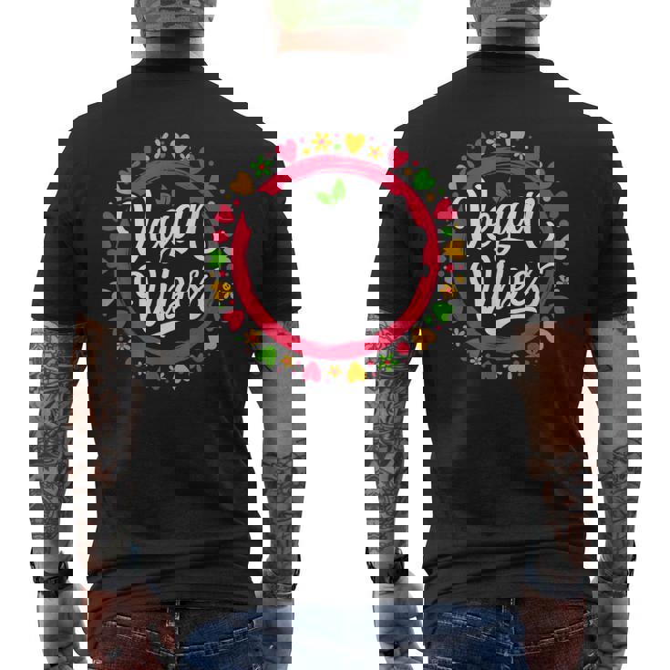 ビーガンバイブ 面白い 菜食主義 草食動物 ベジタリアン感謝 メンズTシャツ バックプリント