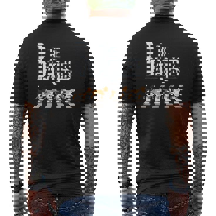 ビーグルス ビーグル犬 面白い ビーグル愛好家に メンズTシャツ バックプリント