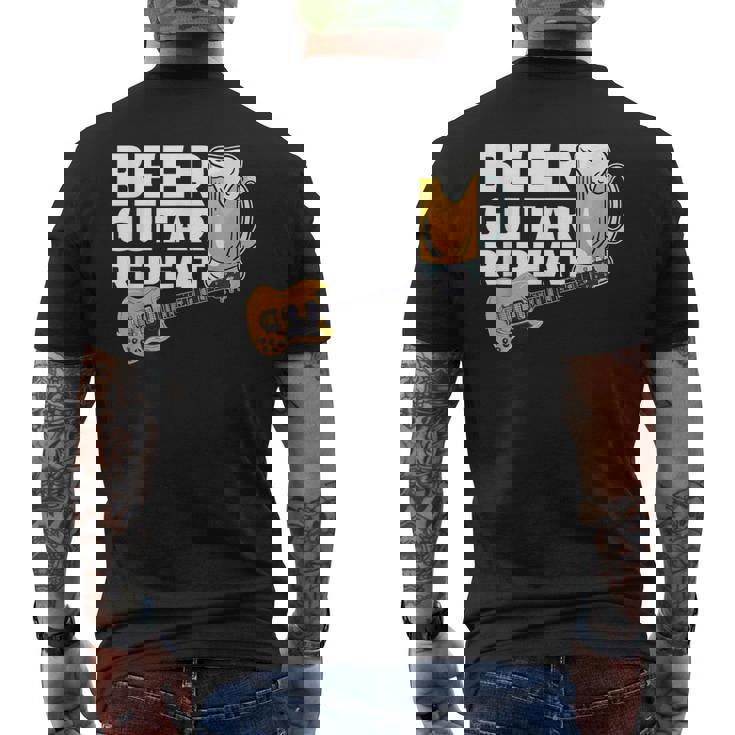 ビール ギター リピート ギター ベース ロックンロール ギタリスト向け メンズTシャツ バックプリント