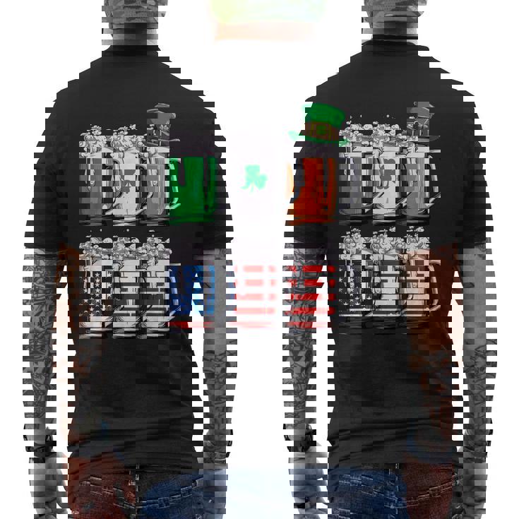 ビール聖パトリックデー メンズ アイルランドのアメリカ国旗 ドリンクマグ メンズTシャツ バックプリント