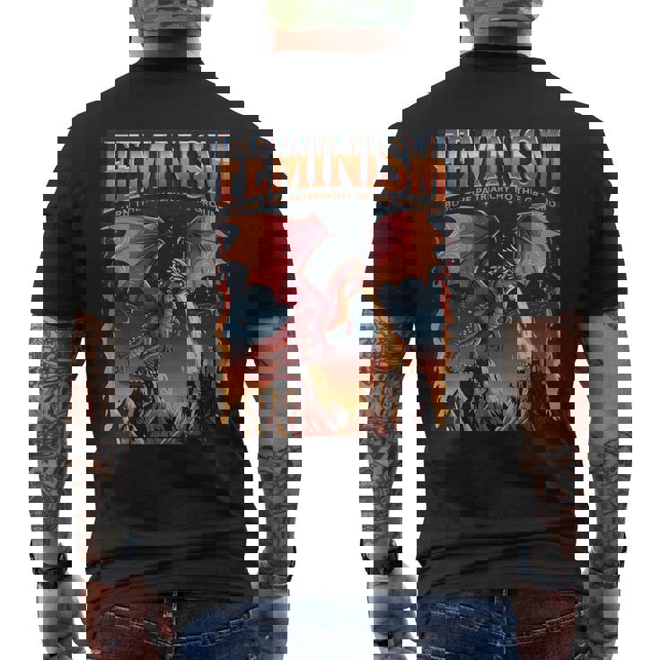 フェミニズム ドラゴン 家父長制を地面に燃やす フェミニスト メンズTシャツ バックプリント