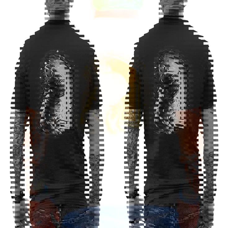 フレンチブルドッグ 夜のかわいいフレンチドッグ メンズTシャツ バックプリント