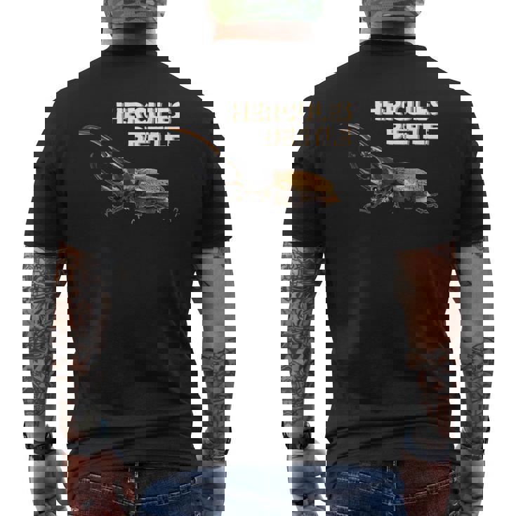 ヘラクレスカブトムシの写真 メンズTシャツ バックプリント