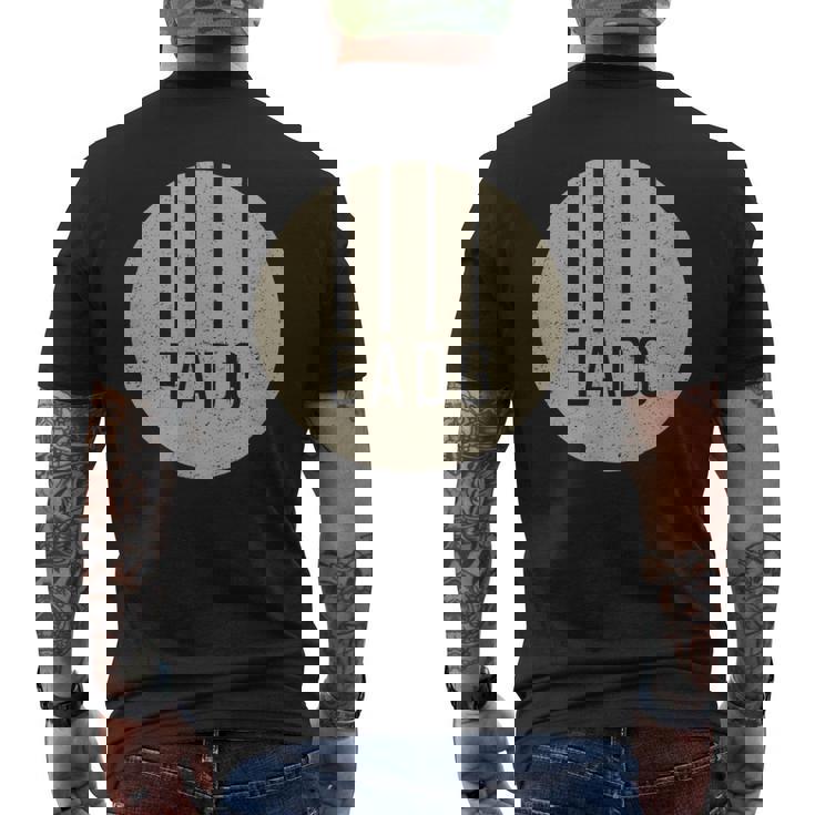 ベースギタリストベースプレーヤー Eadg 4弦 ベージュ アンティーク調 メンズTシャツ バックプリント