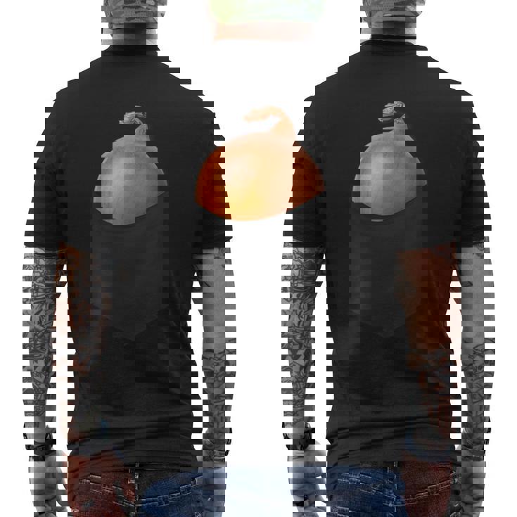 ポケットに入った玉ねぎ、胸に面白い玉ねぎ。 メンズTシャツ バックプリント