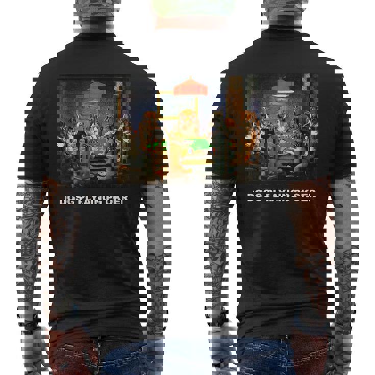 ポーカーをする犬 クラシックアートワーク アートワーク 犬 子犬 メンズTシャツ バックプリント