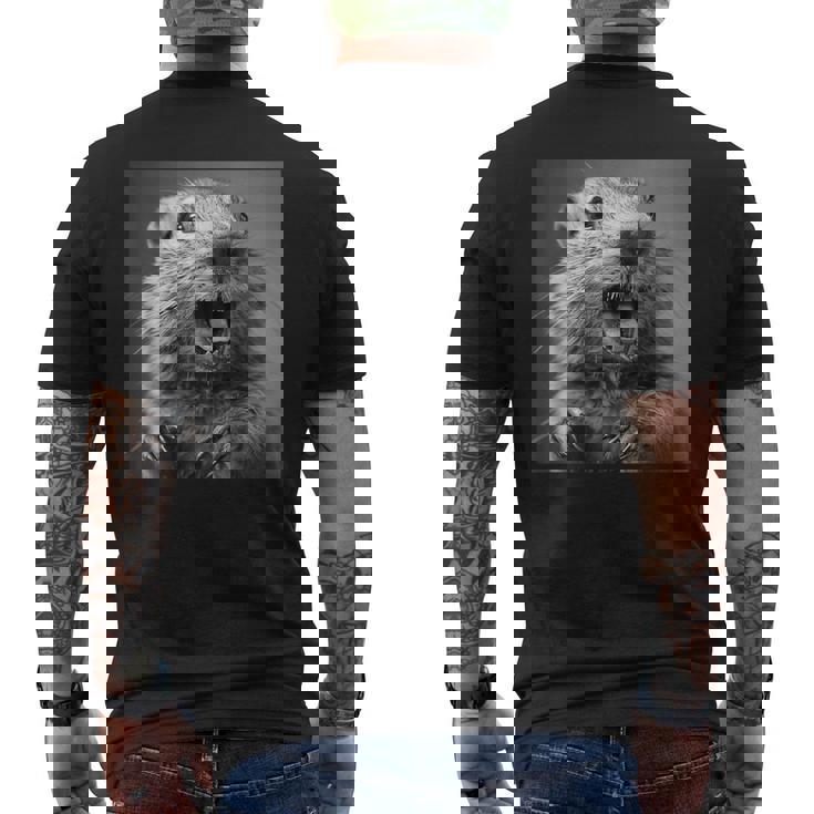 マーモットは生意気に笑う、面白いマーモット メンズTシャツ バックプリント