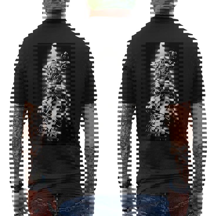 ミュージシャン チェロ奏者 面白い猫 チェロ奏者 メンズTシャツ バックプリント