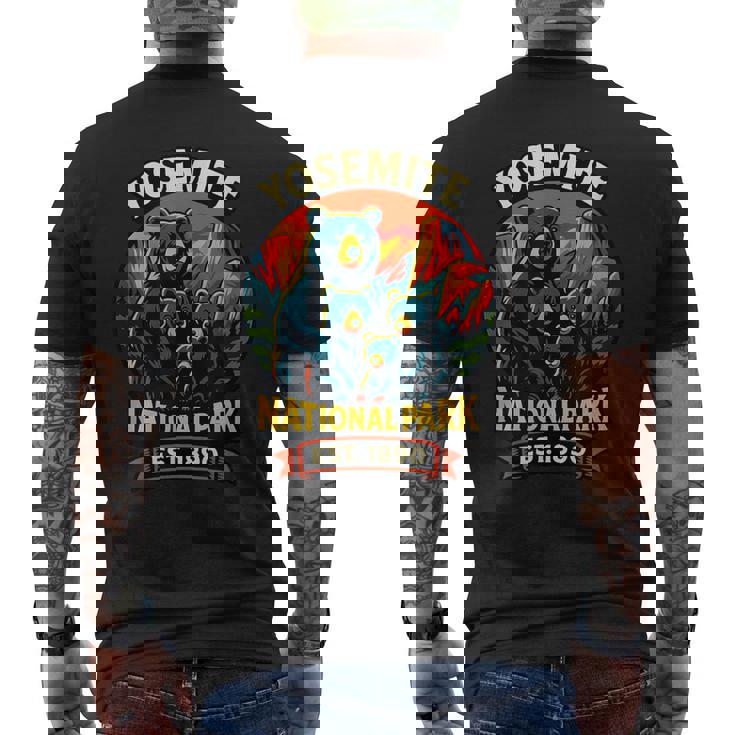 ヨセミテ国立公園 クマの家族 Est 1890 サンセットアート メンズTシャツ バックプリント