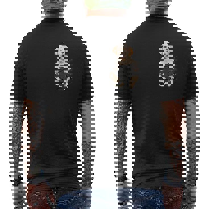 ラブラドール愛好家のためのポケットに入った面白いラブラドールレトリーバー メンズTシャツ バックプリント