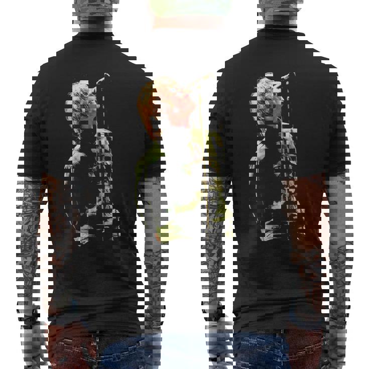 リアム・ギャラガーとオアシス・アット・バッチ城 1996 メンズTシャツ バックプリント