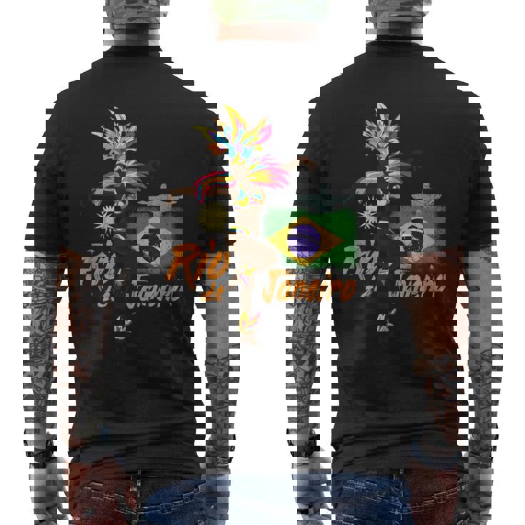 リオデジャネイロブラジルヴィンテージサンバカーニバルダンサーと旗 メンズTシャツ バックプリント