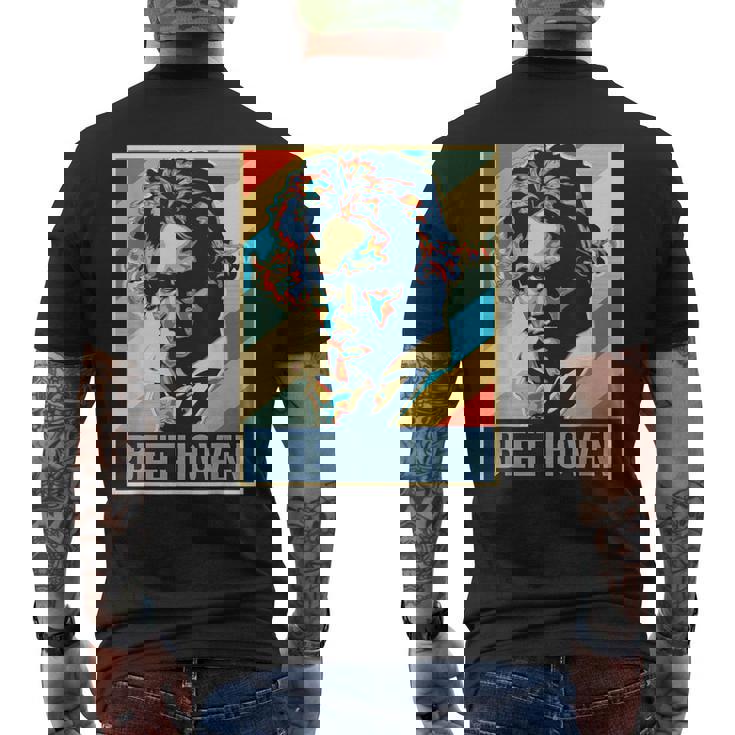 ルートヴィヒ・ヴァン・ベートーヴェン ポスター ミュージシャン 作曲家 メンズTシャツ バックプリント