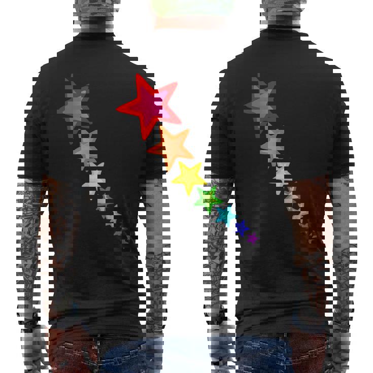 レインボーカラーの星。 メンズTシャツ バックプリント