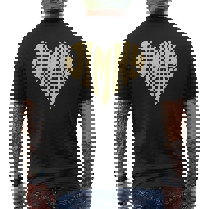 レトロなヴィンテージスタイルのラブハート。ジムニーアイボリーにフィット。 メンズTシャツ バックプリント