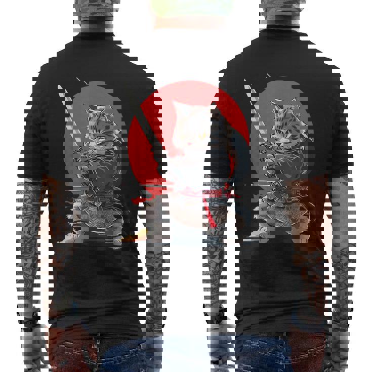 レトロな日本の侍猫グラフィック 猫愛好家 メンズTシャツ バックプリント