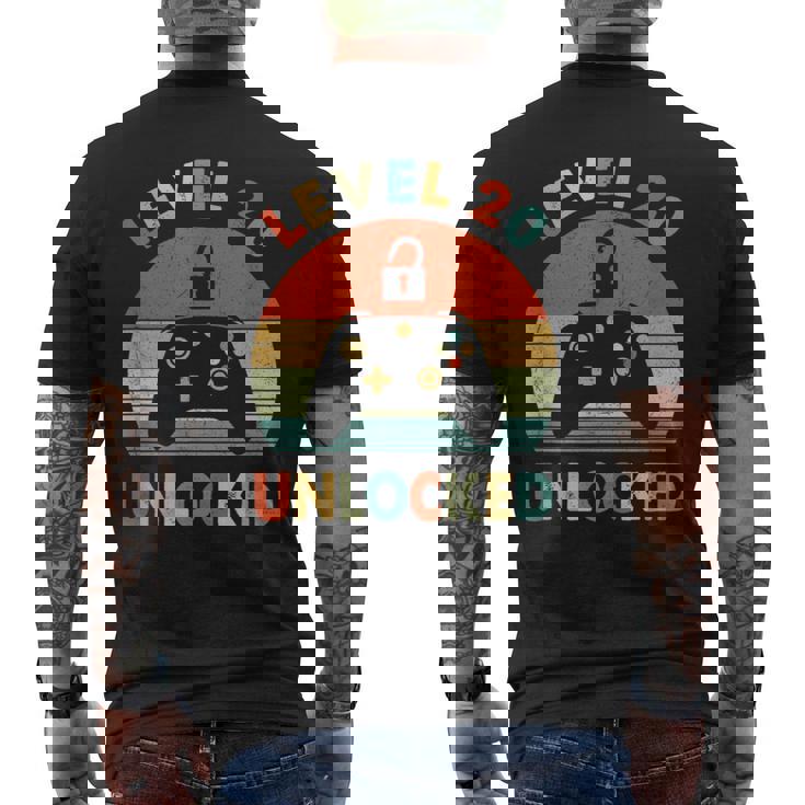 レベル 20 アンロック レトロ ヴィンテージ 面白い 20歳の誕生日 ゲーマー メンズTシャツ バックプリント