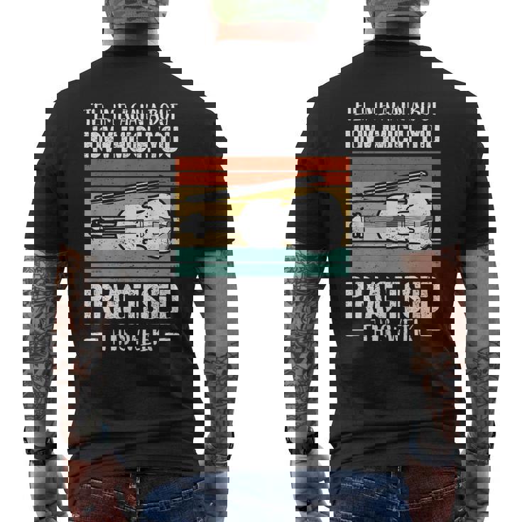 ヴァイオリンプレーヤーヴァイオリン メンズTシャツ バックプリント