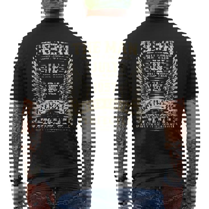 ヴィンテージ 68歳 男性 ギフト 1957年7月 68歳の誕生日 メンズTシャツ バックプリント