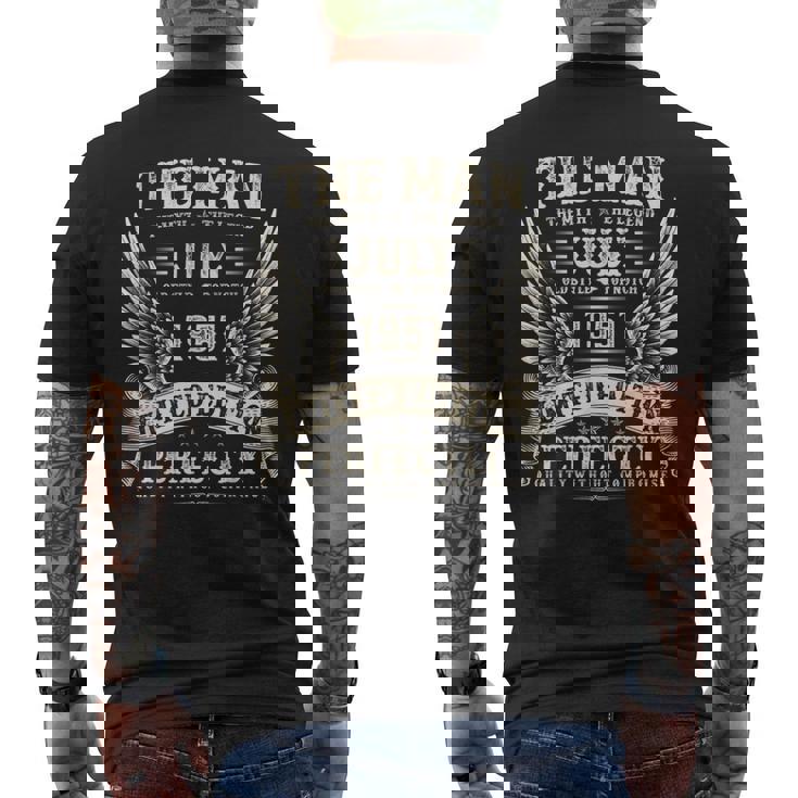 ヴィンテージ 74歳の男性向けギフト 1951年7月 74歳の誕生日 メンズTシャツ バックプリント