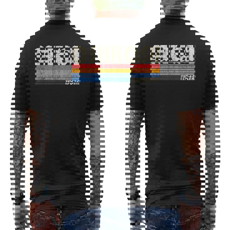 ヴィンテージ レトロ 70年代80年代スタイル オシュコシュの故郷、ウィスコンシン州 メンズTシャツ バックプリント