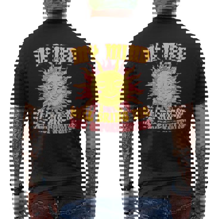 ヴィンテージ 太陽 天体 マニフェスト アトラクション 心の機会 メンズTシャツ バックプリント