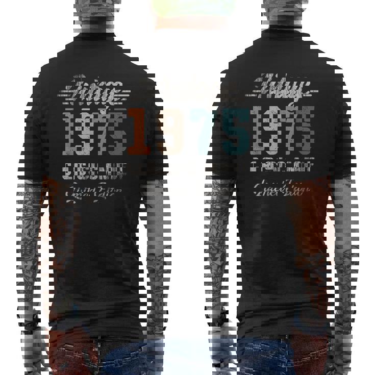 ヴィンテージ1975 50歳の誕生日クラシックカー メンズTシャツ バックプリント