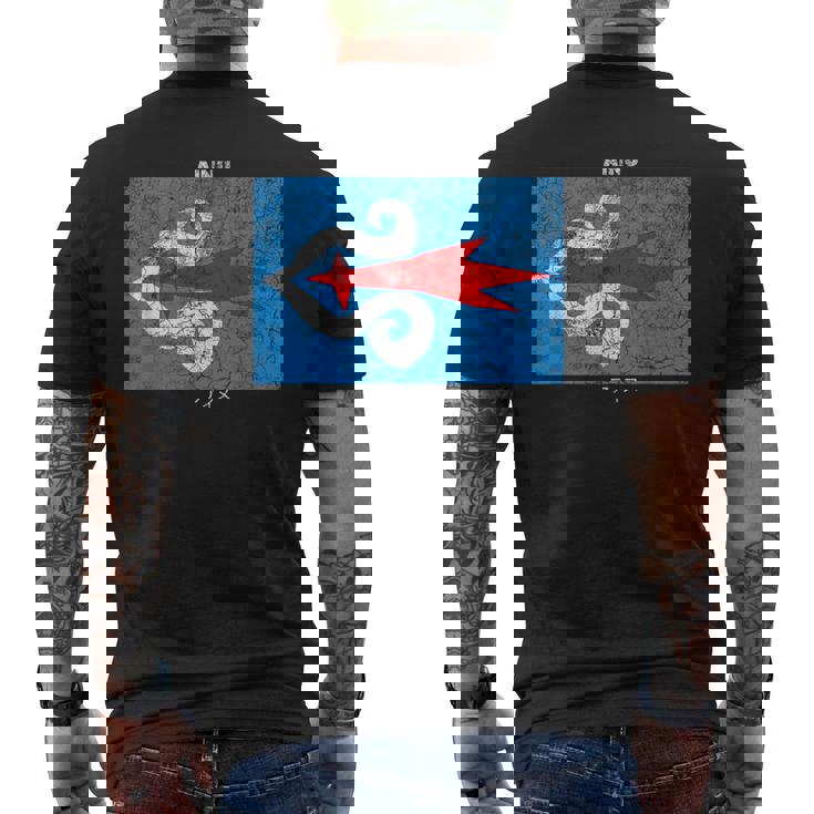 ヴィンテージアイヌ国旗。 メンズTシャツ バックプリント