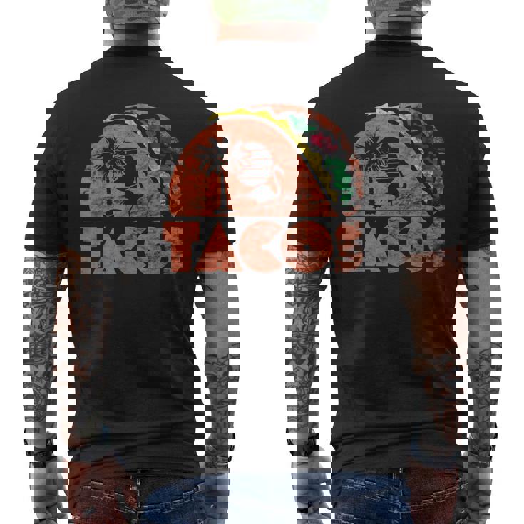 ヴィンテージタコスレトロビーチスタイル。 メンズTシャツ バックプリント