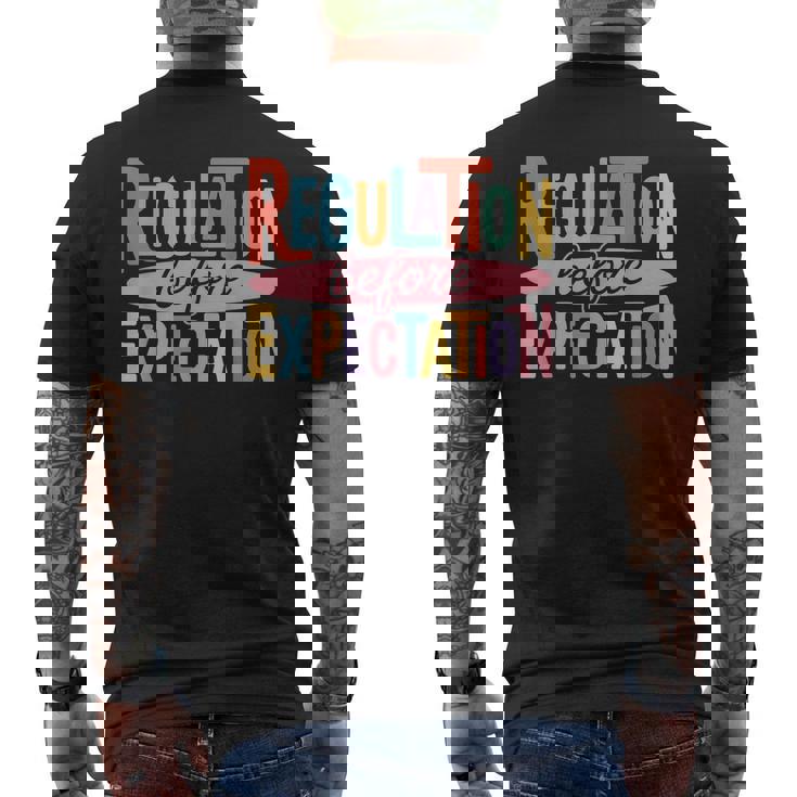 予想前の規制 おもしろセラピスト 職業 メンズTシャツ バックプリント