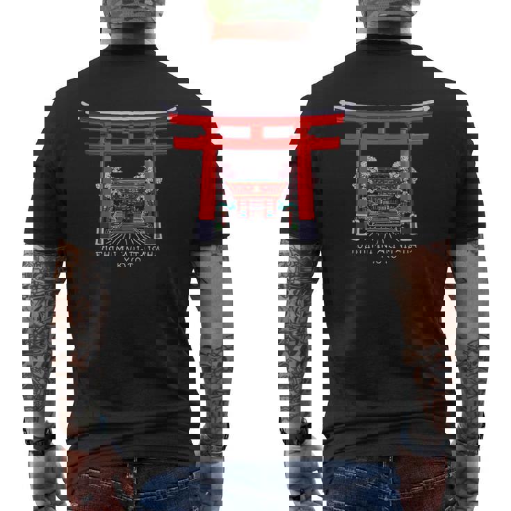 京都、日本、鳥居伏見稲荷大社、手描きデッサン メンズTシャツ バックプリント