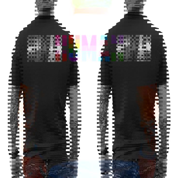 人間のlgbt レズビアン・ゲイ・バイセクシャル トランスジェンダー ジェンダークィア ギフト メンズTシャツ バックプリント