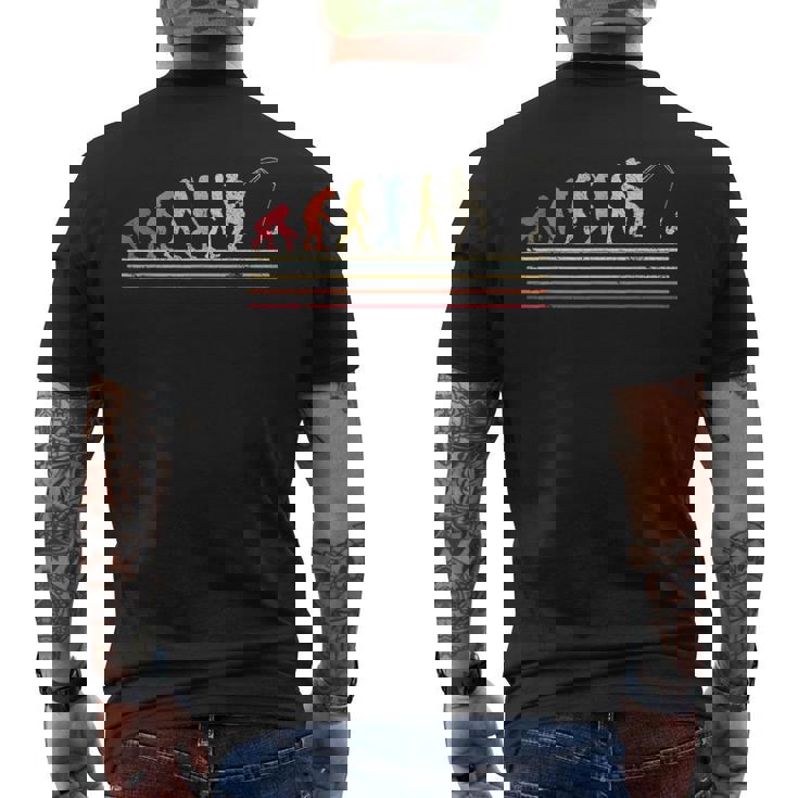 人類の進化 釣り竿 漁師 釣り人 面白い 釣り フィッシング サプライズ おもしろ アイデア 釣り メンズTシャツ バックプリント