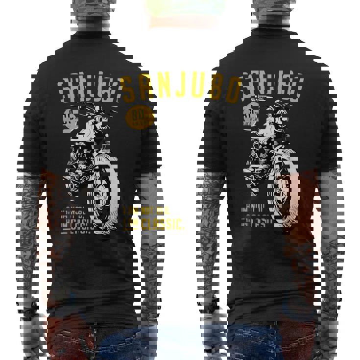 傘寿祝い 車好き 父 男性 おしゃれ クラシックカー 80歳 I'm Not Old I'm Classic メンズTシャツ バックプリント