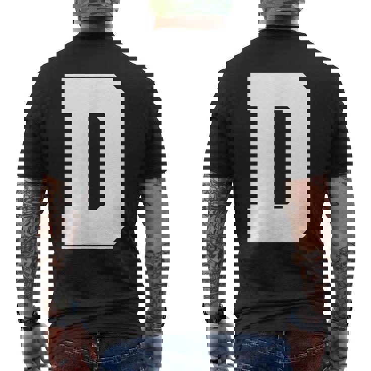 大文字 D アルファベットモノグラム イニシャル メンズTシャツ バックプリント