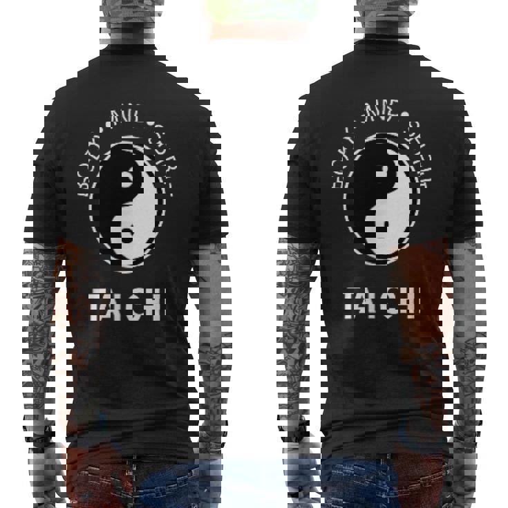 太極拳の心と体の健康のための陰陽師 メンズTシャツ バックプリント