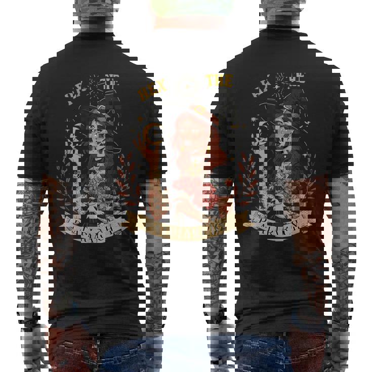 家父長制フェミニスト魔女の美学の六角 メンズTシャツ バックプリント